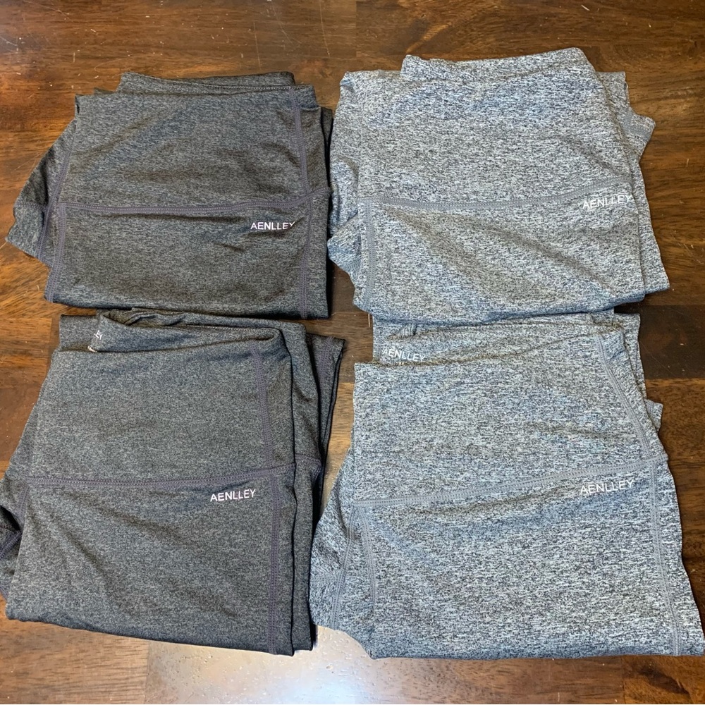 Aenlley leggings. Lot of 4. Size M